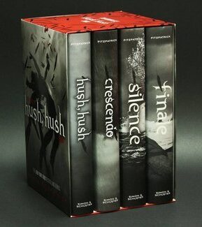 Book Summary The Complete Hush, Hush Saga: Hush, Hush / Crescendo / Silence / Finale