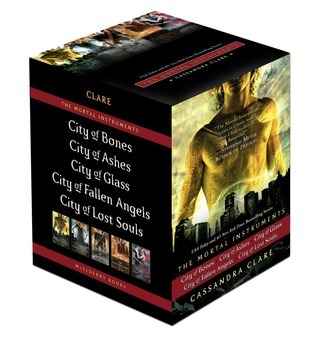 Book Summary City of Bones / City of Ashes / City of Glass / City of Fallen Angels / City of Lost Souls